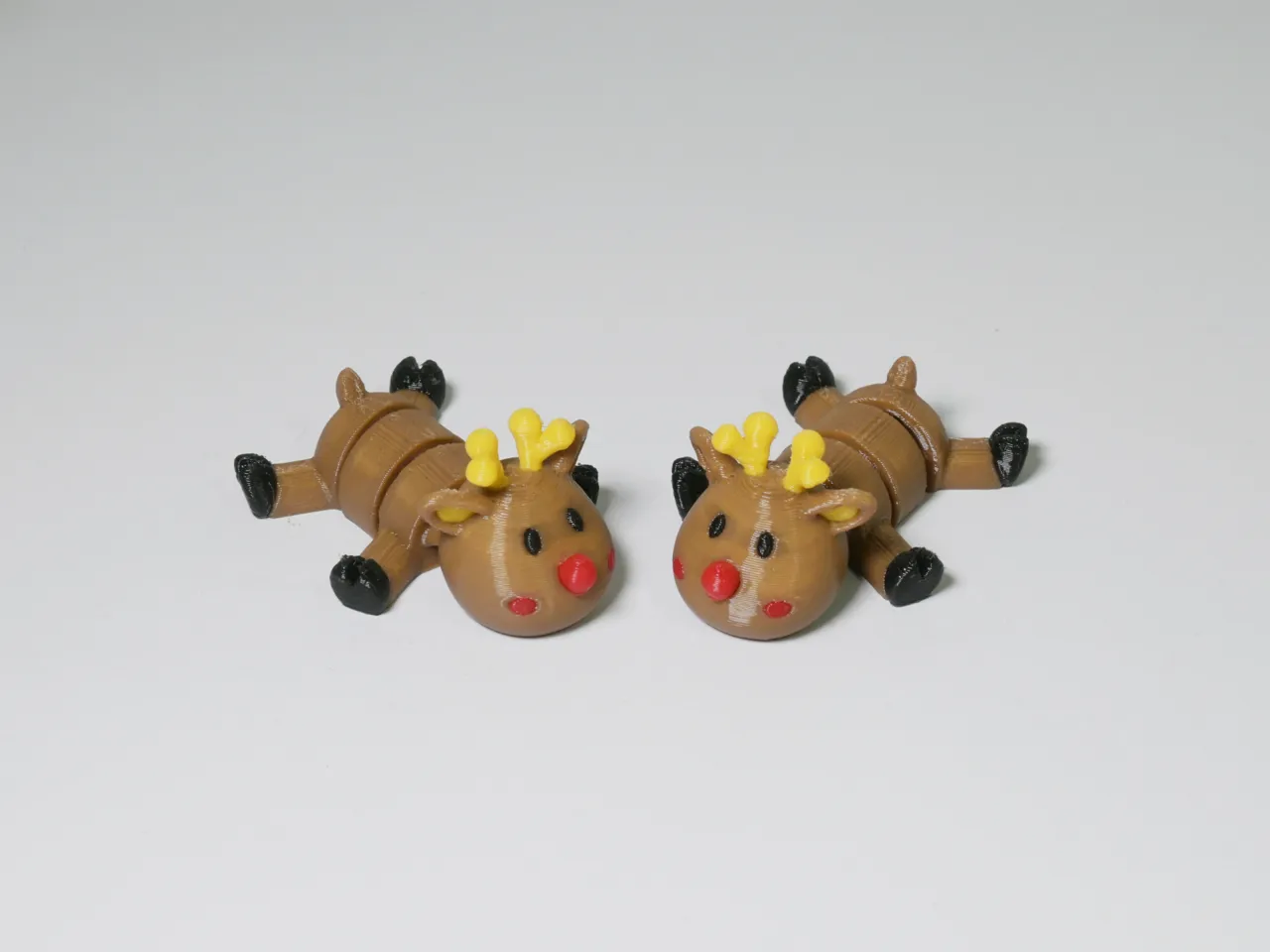 Articulated Pocket Pets – Christmas Reindeer view 3