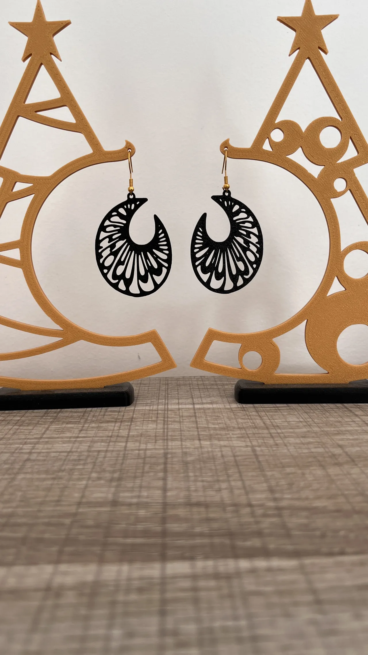 Earrings - Fashion 04 view 3
