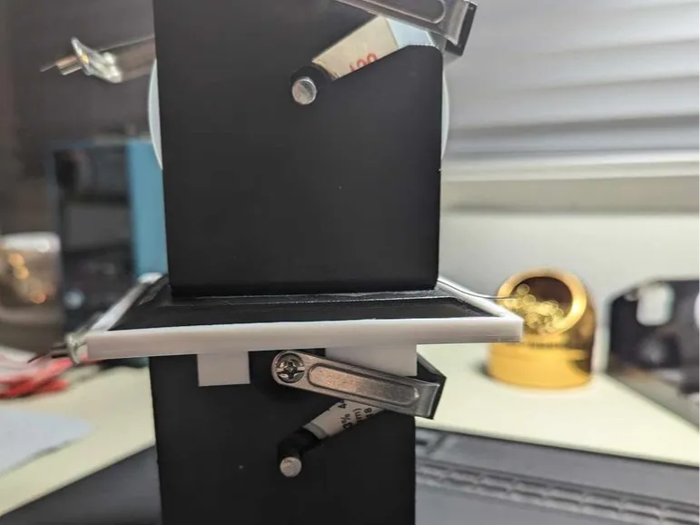 Stacked Solder Wire Holder (Atten TJ-277)