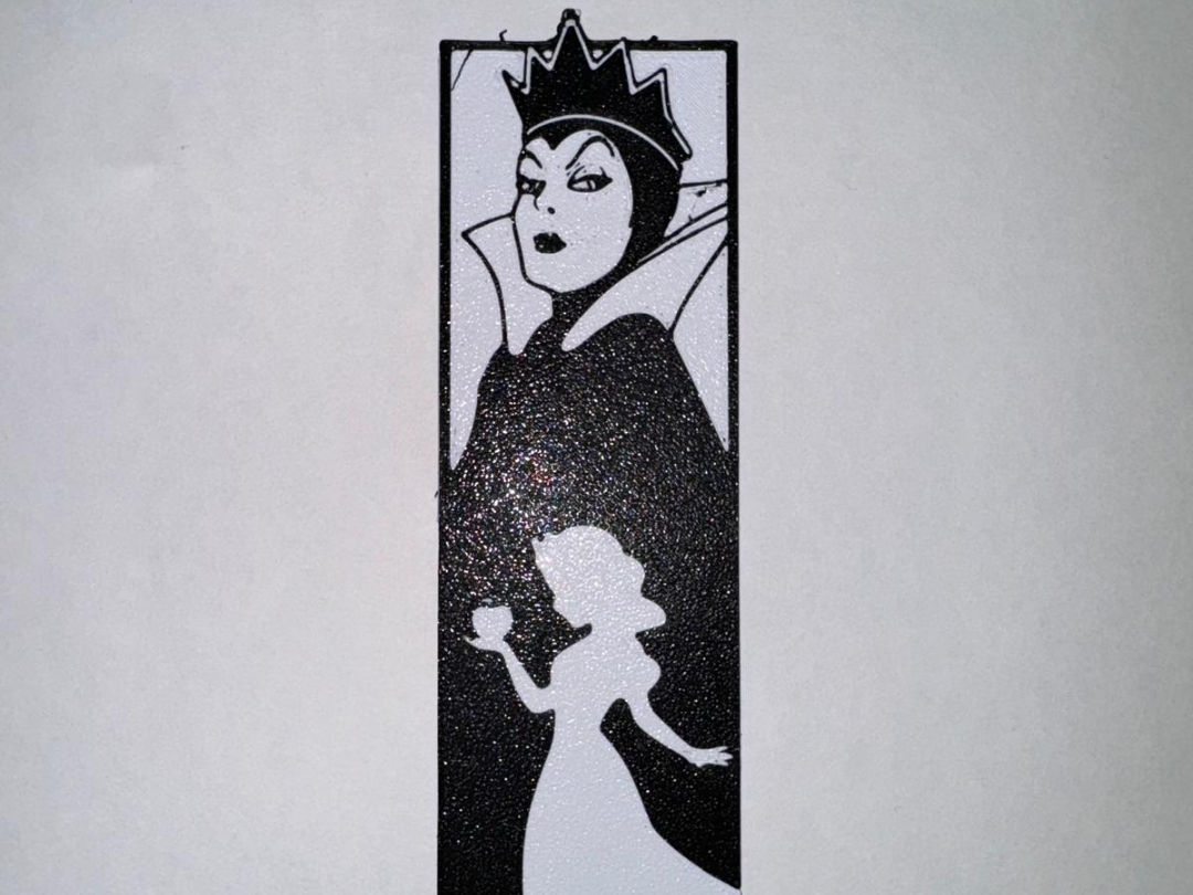 PUNTO LIBRO - LA REINA Y BLANCA NIEVES