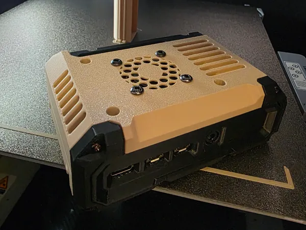 Capot ventilé pour boîtier Raspberry Pi 4