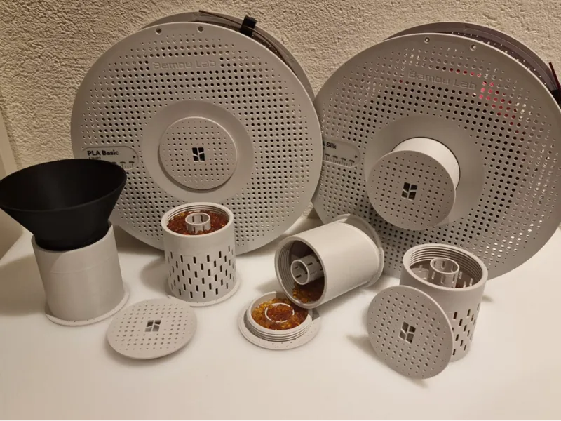 Silica Spool container with increased airflow