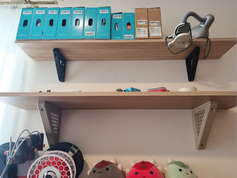 Decorative Shelf Bracket - Customizable Insert