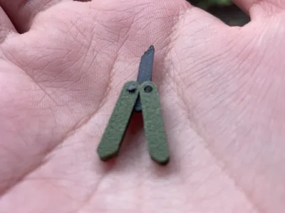 World's Smallest Butterfly Knife