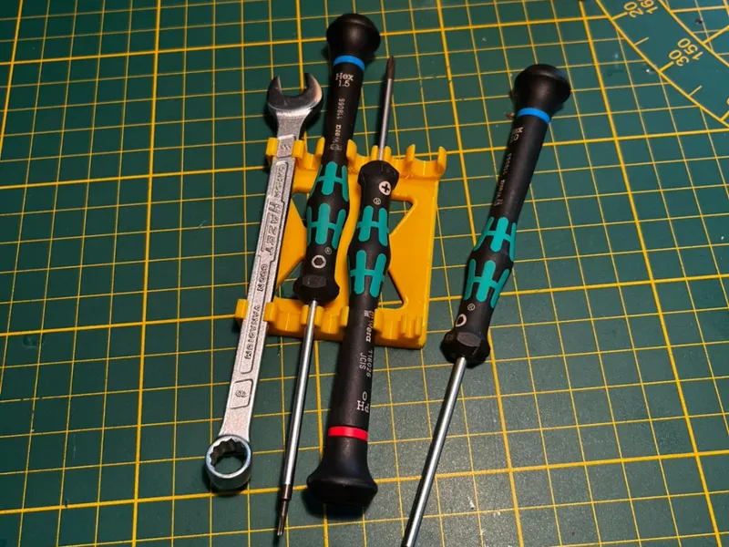 Compact Tool Clip for Wera Micro Screwdrivers