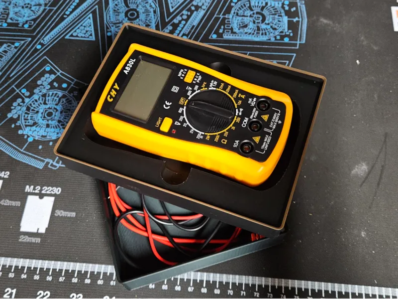Multimeter CHY-A830L Gridfinity with Cable Storage