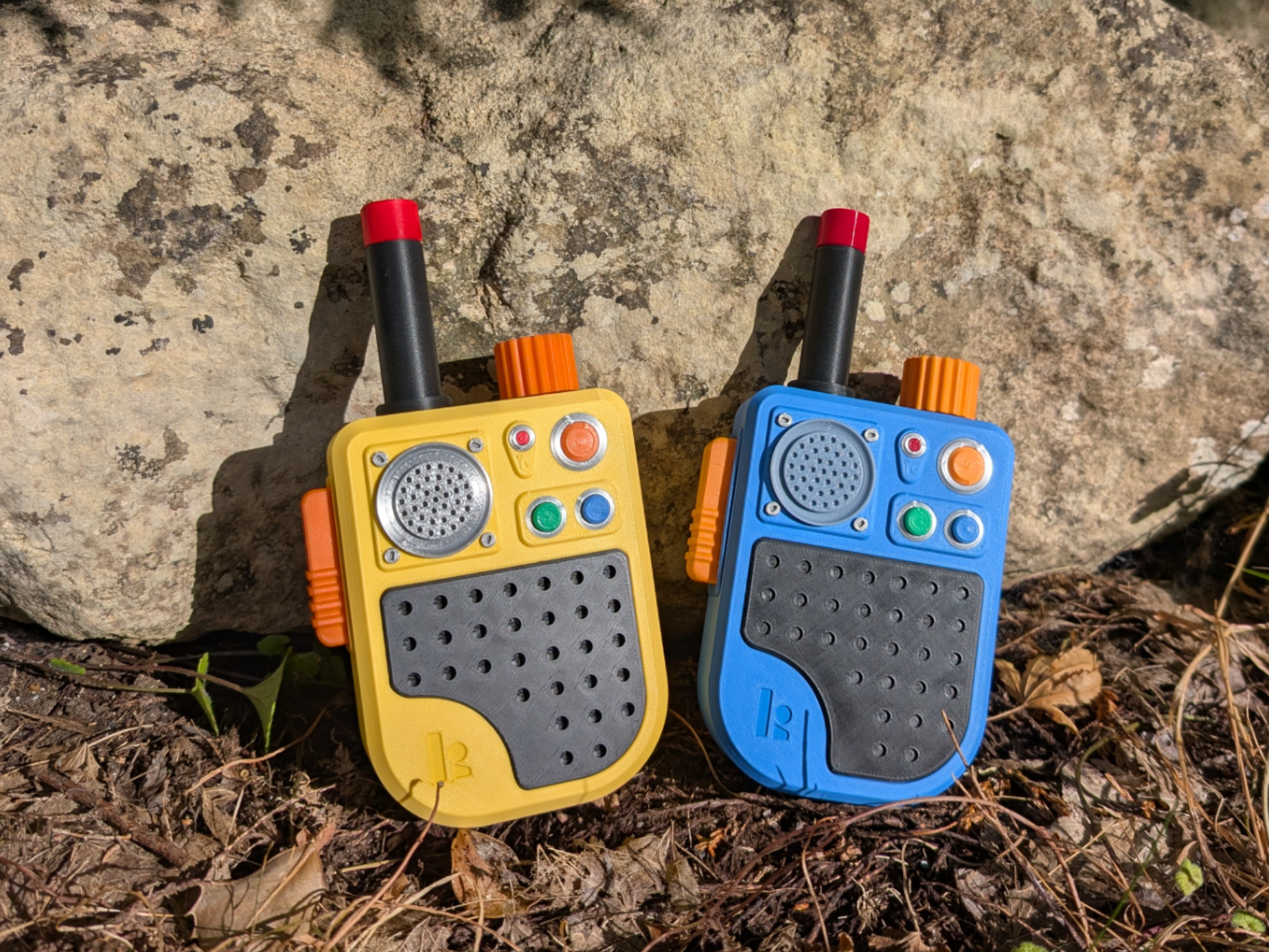 Fidget Walkie Talkies from Big Walk - 1