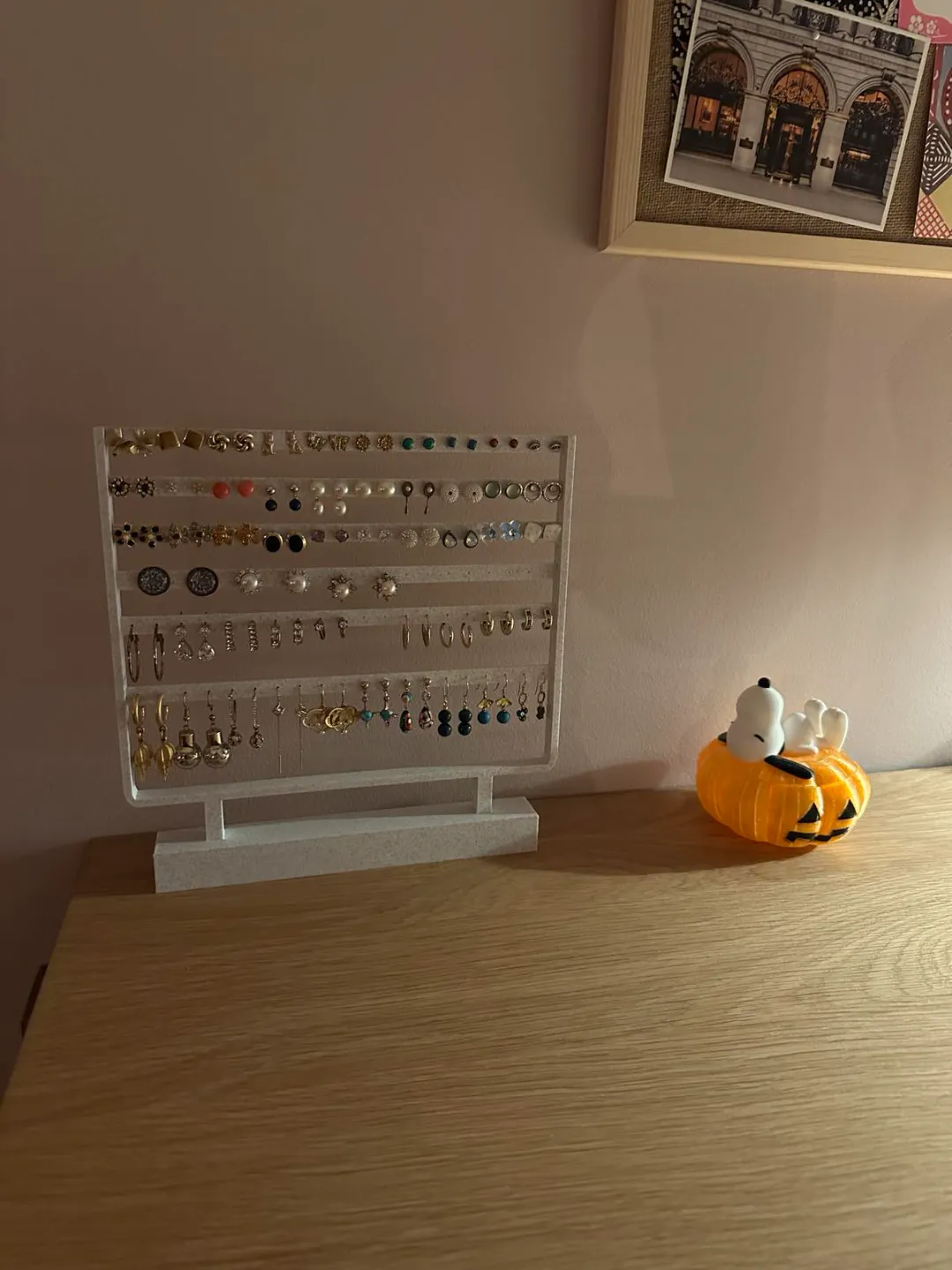 Earring Holder view 4