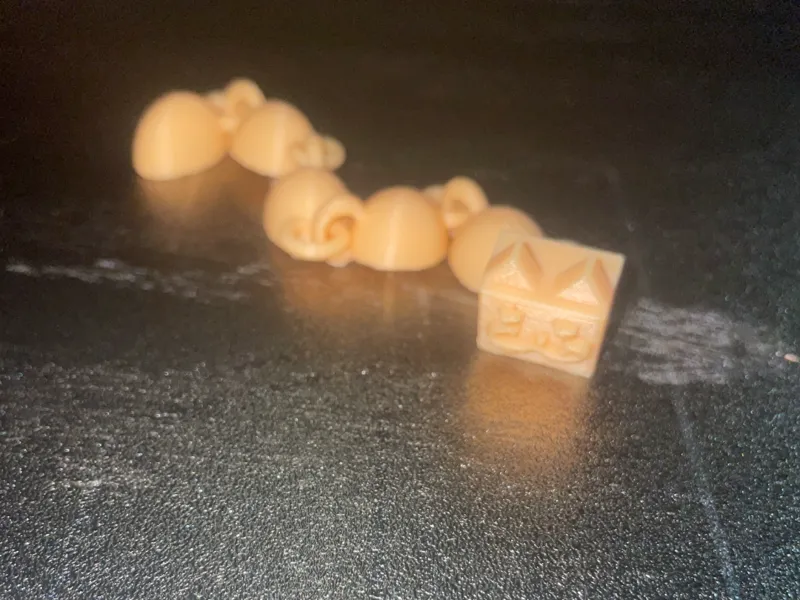 Articulated kitty snake