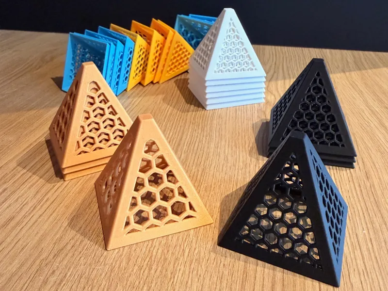 Paint Stand "HexaPeak"