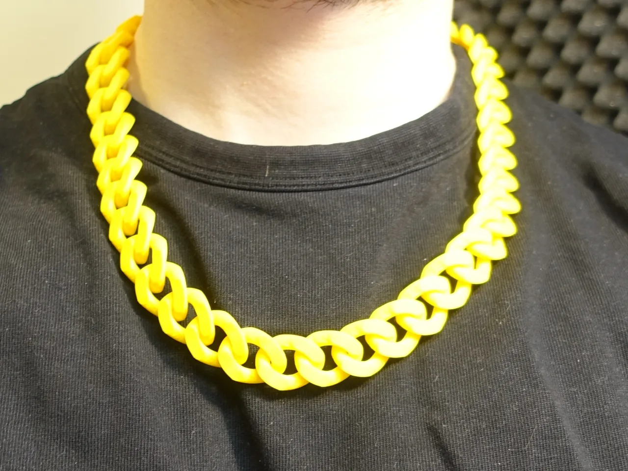 Cuban Link Chain view 3