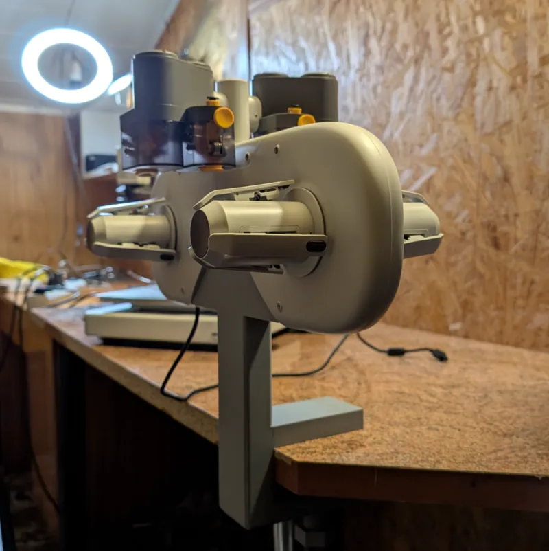 AMS Lite desk mount