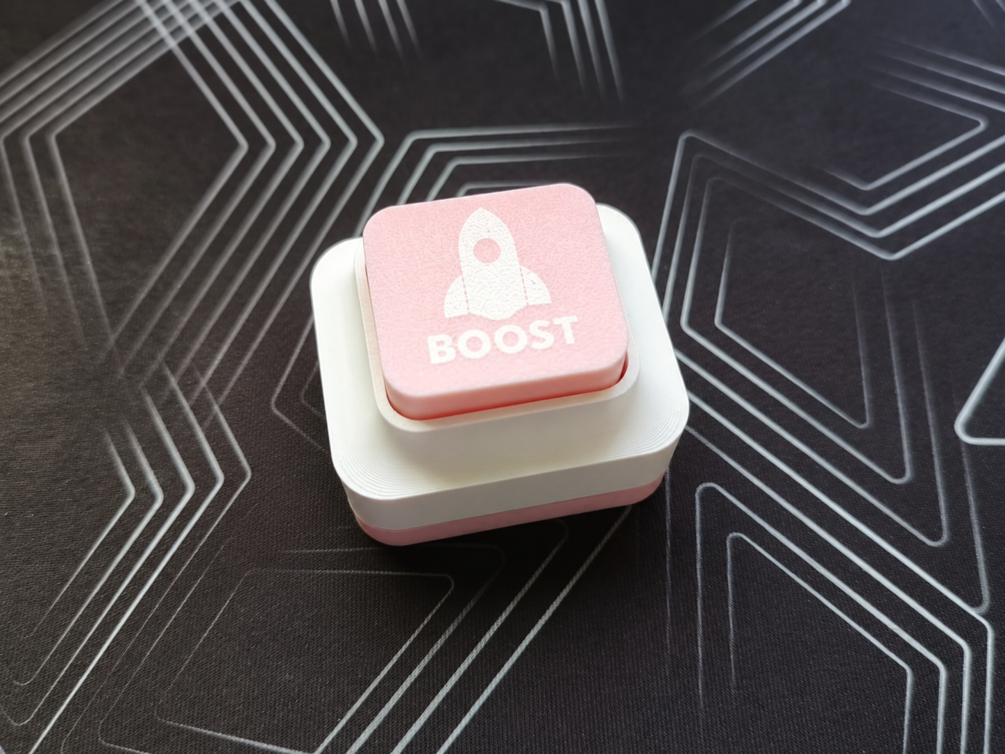 Miniatura 2 do modelo 3D BOOST Clicker Fidget Button