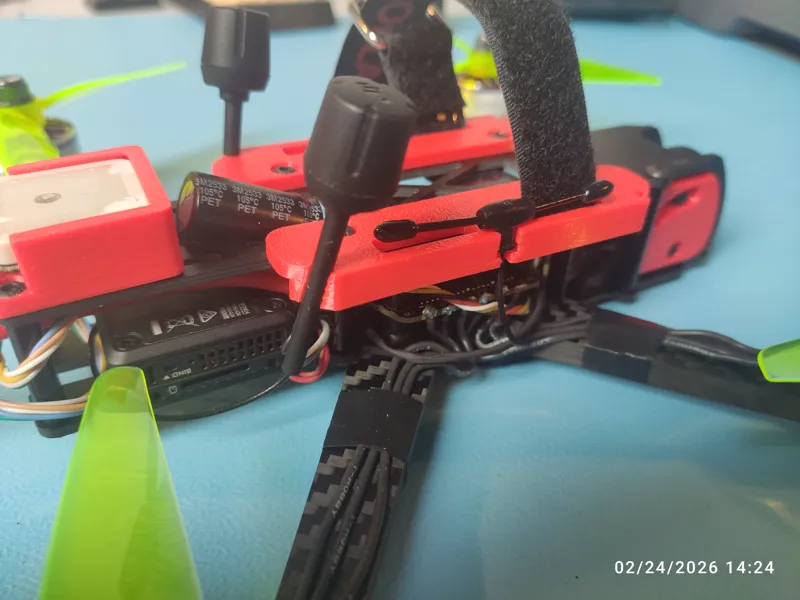 TBS Source One v6, DJI O4 Pro antenna mounts