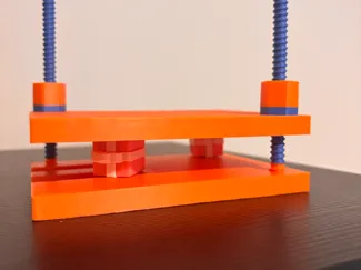 Small Objects Clamp
