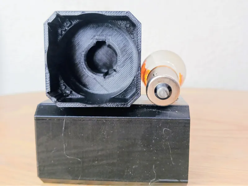 Box for PY21W bulb