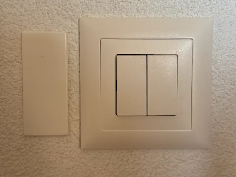 Wallmount NFC case