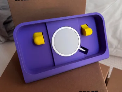 Short Parametric Standby Dock - works w/ any phone