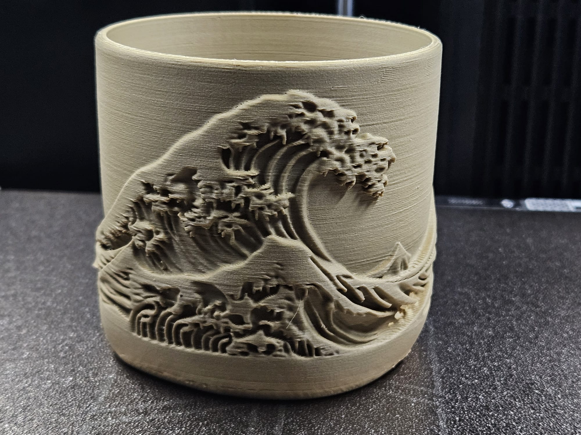 Miniatura 2 do modelo 3D Hokusai Wave: Vaso e Portaoggetti Multiuso