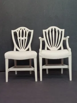 Figura decorativa: Miniature Shield-back Dining Chairs — vista de referencia 3