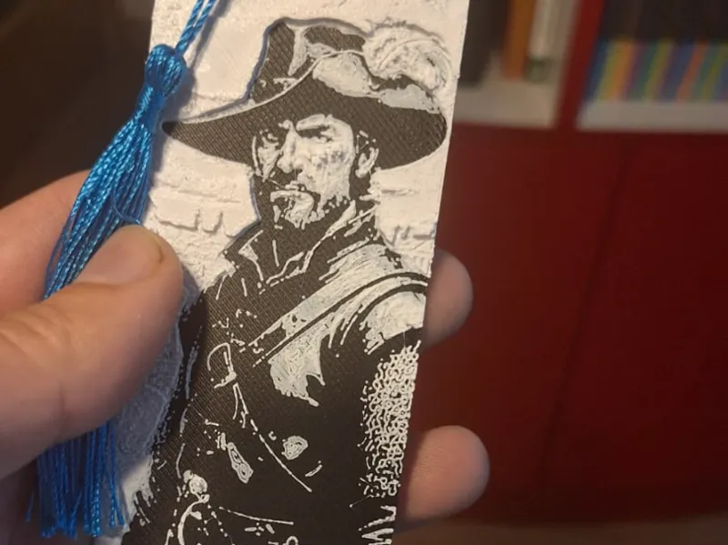 MARCAPAGINAS CAPITAN ALATRISTE