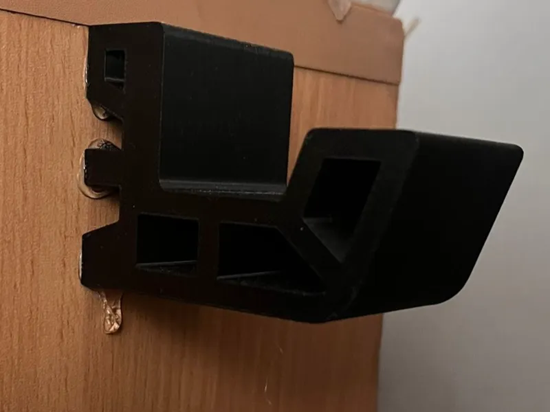 Wall-Mounted Headphone Hook - Screwless Design