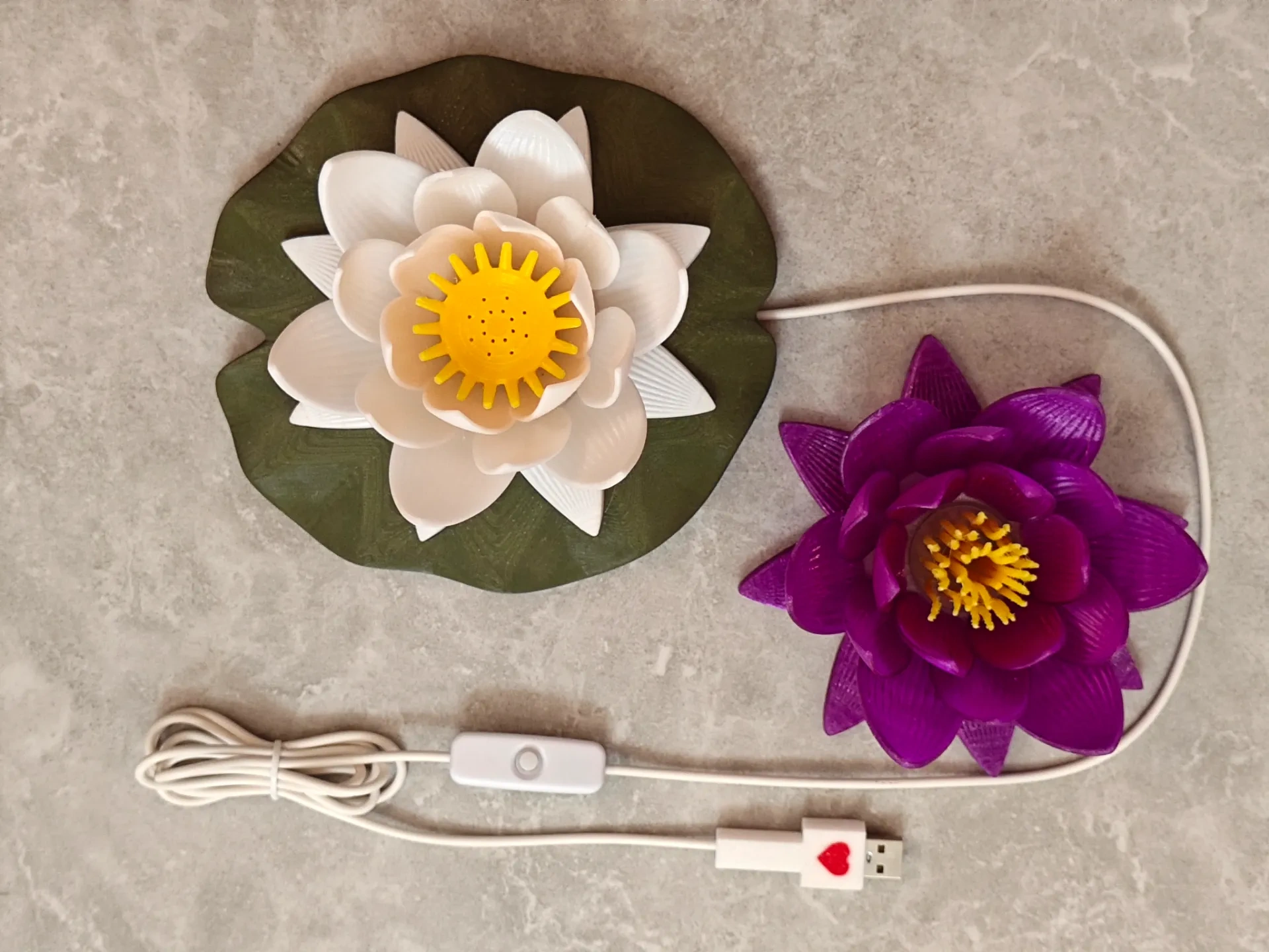 Lotus Lamp (No AMS Required) - Free 3D Print Model - MakerWorld