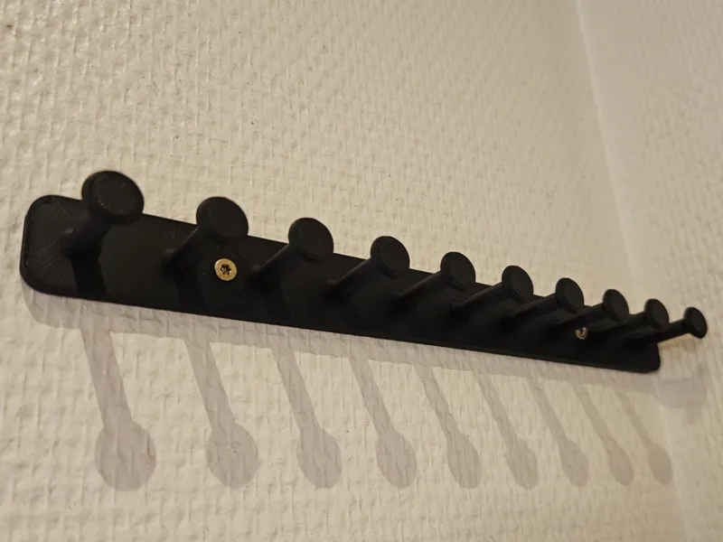 Wall mounted 10-pin necklace rack