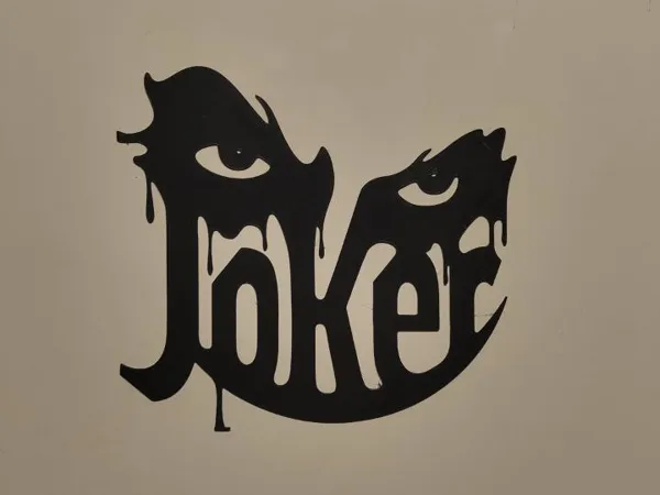 Décoration murale silhouette du Joker