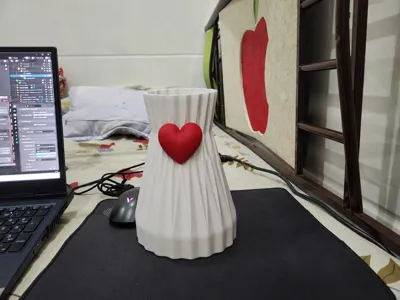 Heart Vase Minimalist Vase