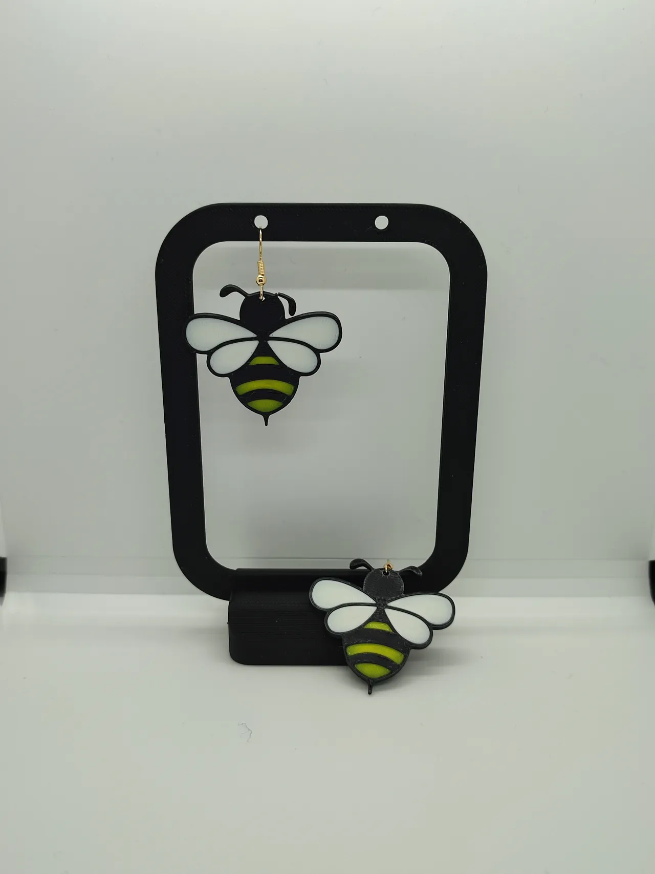 Pendientes abeja view 3