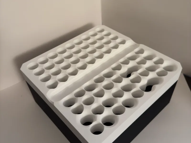 SCREWDRIVER HOLDER