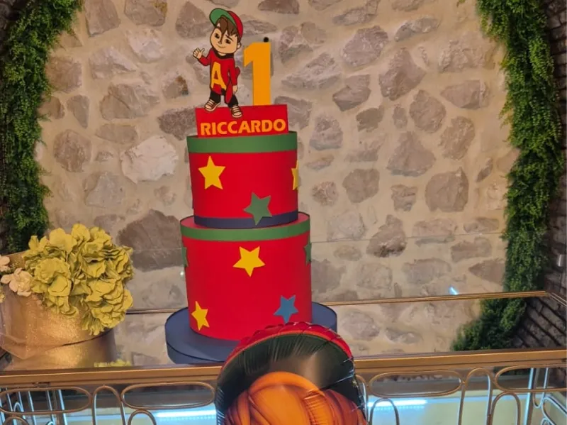 TOP PER TORTA ALVIN RICCARDO 1 ANNO