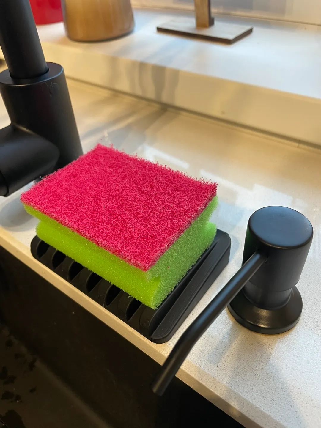 Kitchen Sink Sponge Holder view 2