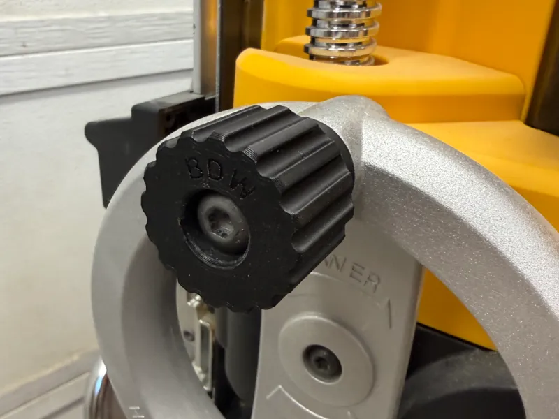 DeWalt DW735 Planer Stubby Knob