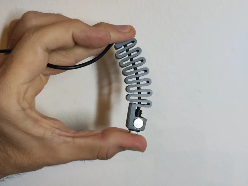 UNIVERSAL USB CABLE SAVER LONG VERSION