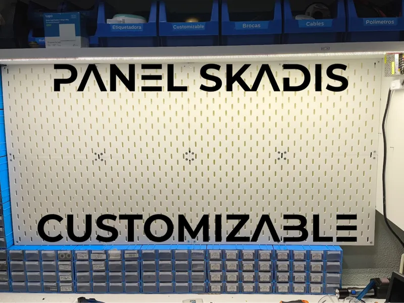 Panel Skadis ajustable, 100% personalizable.