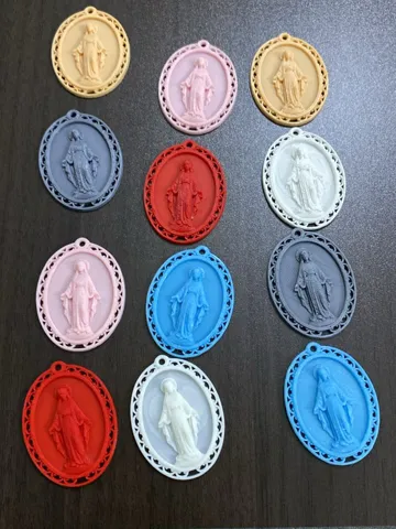 Dije o accesorio de collar: Medalla Dije de la Virgen milagrosa 4K — vista de referencia 2