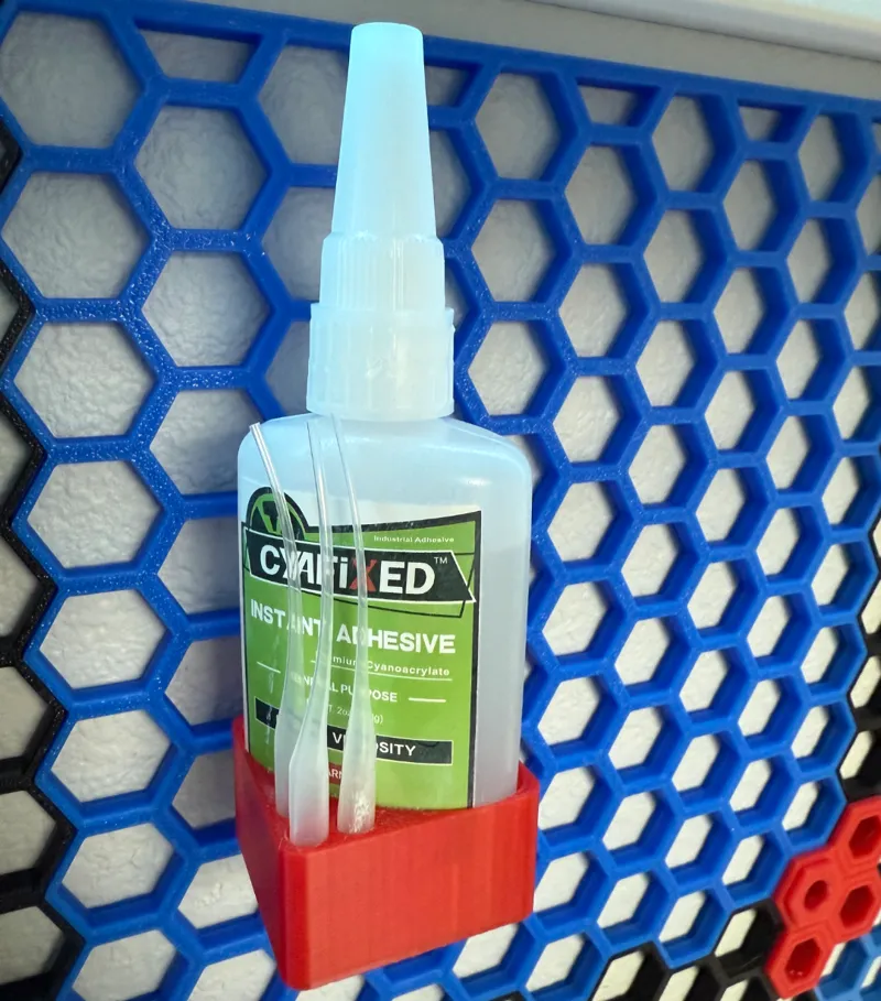 HSW Cyafixed 2oz Glue Holder