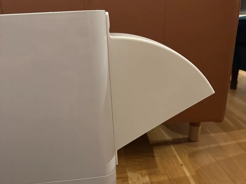 Parametric vent deflector