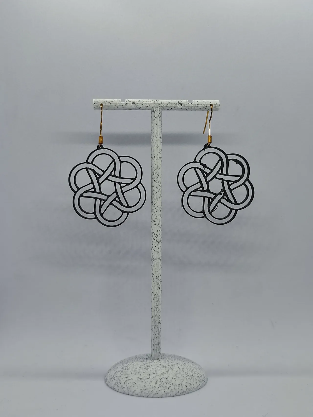 Aretes Lazos de Mónada view 2