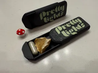 Keychain + secret stash compartment (50x25x10mm)