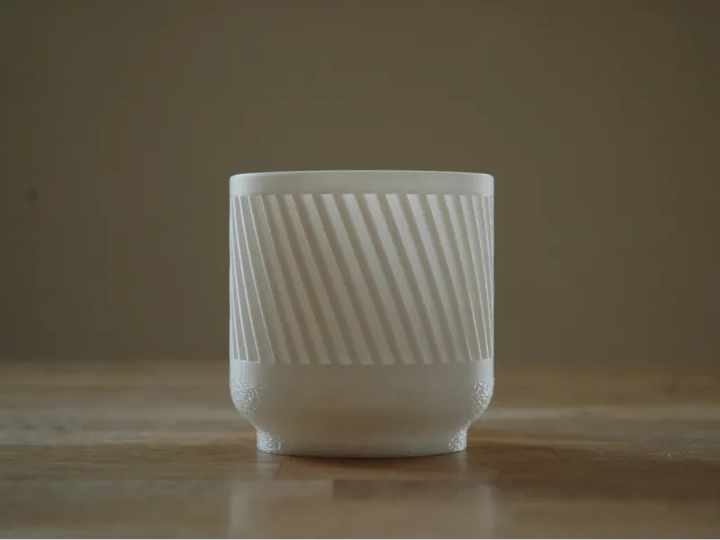 Small modern planter "Inga" -  66mm x 75mm