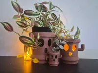 Gyroid - Scale 100/150 - Gyroid With Holes - Not Hollow