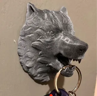Wolf key hanger