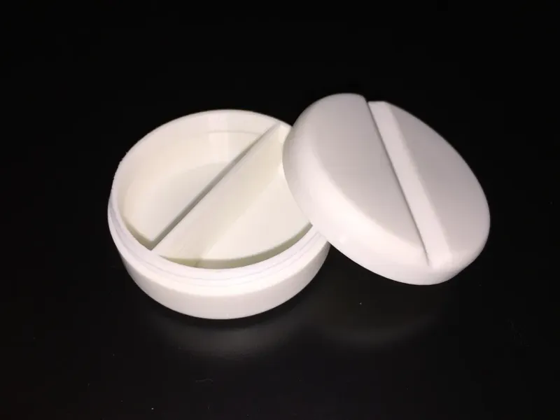Giant pill - Pills box