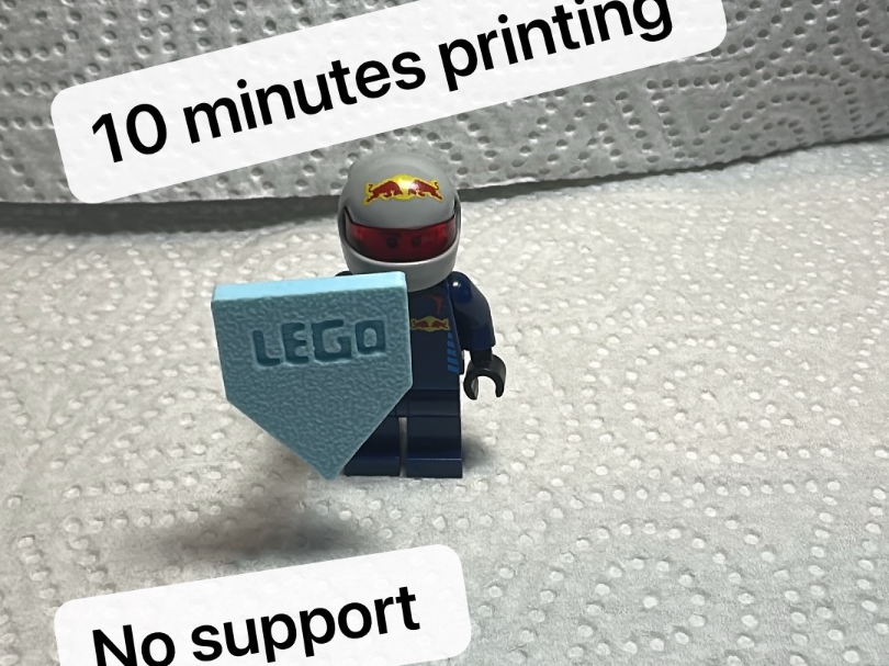 minifigure shield
