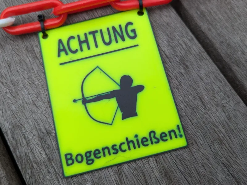 Achtung Bogenschießen Schild
