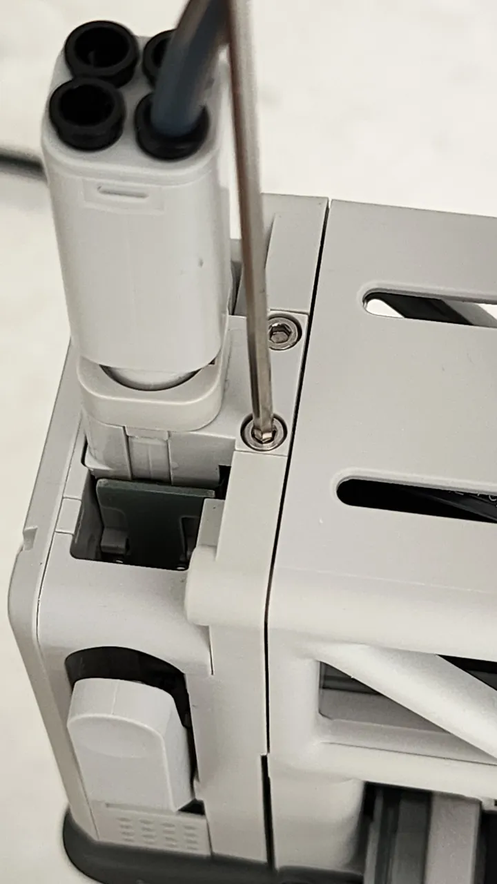 A1 AMS Lite Hub Brace view 4