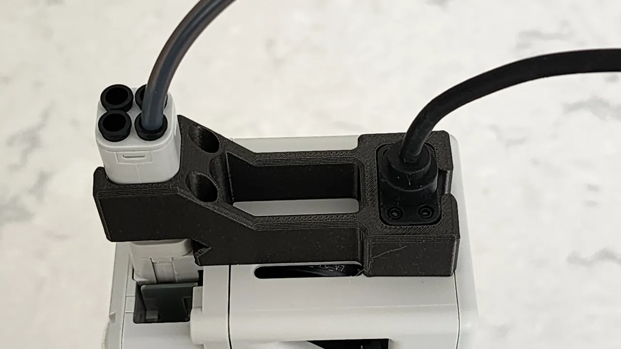 A1 AMS Lite Hub Brace view 2